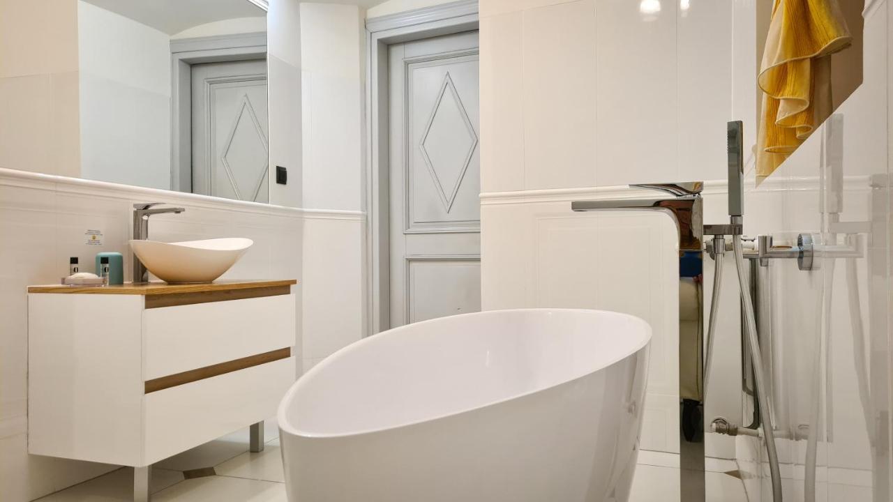 Apartamenty Szeroka 23 Torun Bagian luar foto